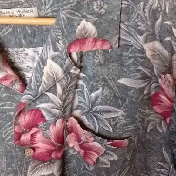 Batik Bay Washable silk short sleeve button down shirt Hawaiian print Large Gray - Picture 3 of 7